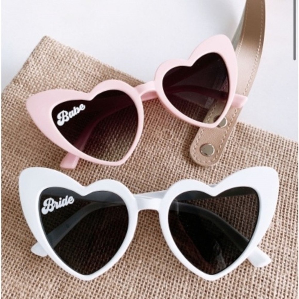 Handmade Pink Heart Shaped Babe Sunglasses - Picture 2 of 7